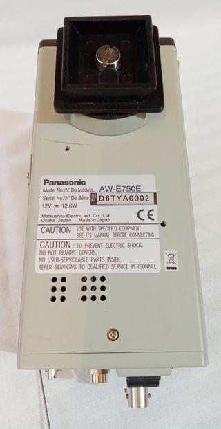 ENVIO24H CAMARA DE ESTUDIO Y CONVERTIBLE PANASONIC