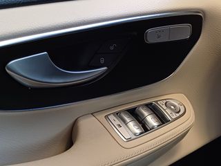 Mercedes-Benz Marco Polo 2022-FURGONETA