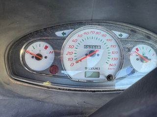 Suzuki Burgman 125cc Maxi Scooter