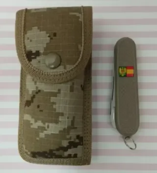 OFERTA SET CUBIERTOS CAMPAÑA EJ. TIERRA CAMO PIXEL
