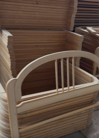 Cabeceros y pies de cama de madera