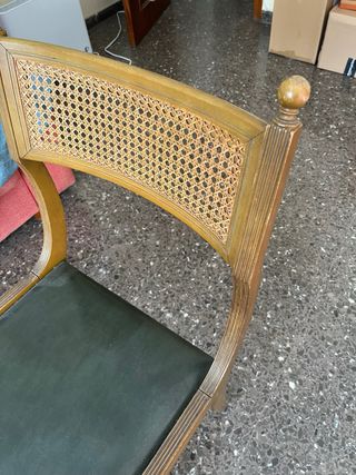 Conjunto 6 Sillas Madera y Cuero.