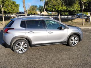 Peugeot 2008, AUTOMATICO AÑO 2018