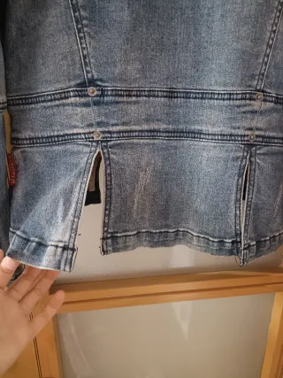 Cazadora vaquera Holy Preppy con estampado