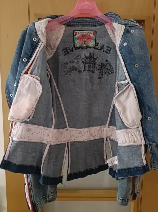 Cazadora vaquera Holy Preppy con estampado