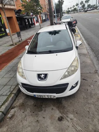 Peugeot 207 2010