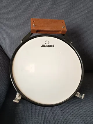 Tambor JINBAO con baquetas y correa