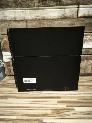Consola PS4 500GB
