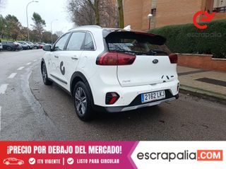 Kia Niro 1.6 GDi PHEV 104kW (141CV) Drive