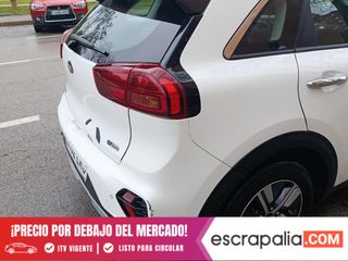 Kia Niro 1.6 GDi PHEV 104kW (141CV) Drive