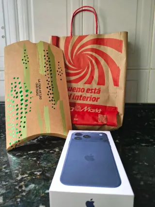 iPhone 17 Pro Max Azul Nuevo