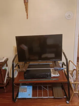 Mueble TV madera y metal