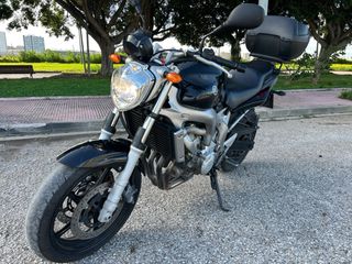 Yamaha FZ6 Fazer 600 Naked