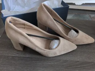 Zapatos de tacón Marypaz beige 38