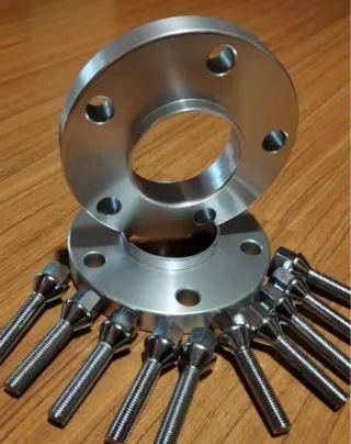 Separadores 5x120 72.6 20mm + Tornillos