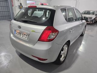 Kia Cee ́d 1.6CRDI ACTIVE ECO-DYNAMICS 115 CV