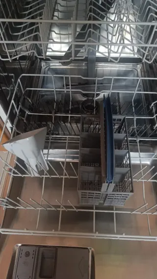 Lavavajillas para piezas o reparar