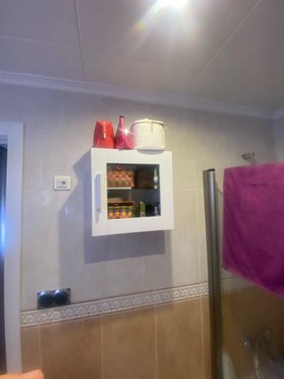 Vitrina Baño Ikea Blanca y Multicolor