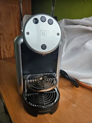 Cafetera Nespresso Profesional Zenius