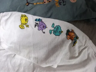 Lote 4 Camisetas Niños Estampadas