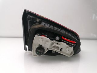 PILOTO TRASERO DERECHO VOLKSWAGEN GOLF VII LIM. (5)