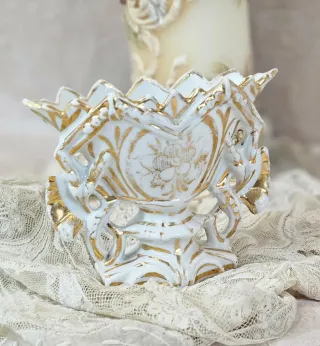 Jarrón violetero Viejo Paris sxix porcelana al oro