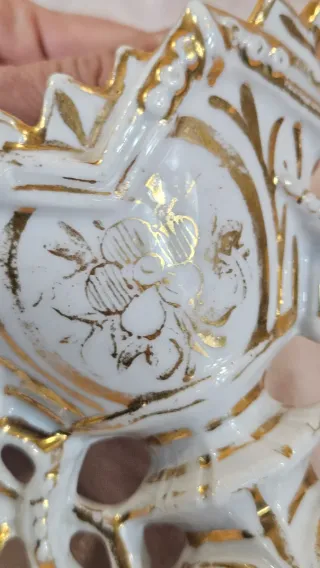 Jarrón violetero Viejo Paris sxix porcelana al oro