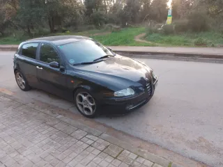 Alfa Romeo 147 2002