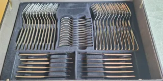 Cubertería Solingen Metal Dorado y Plateado