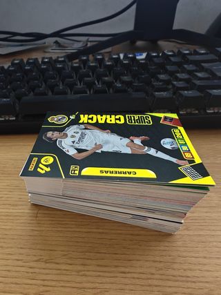 Lote 77 Cartas distintas Adrenalyn XL 25 26