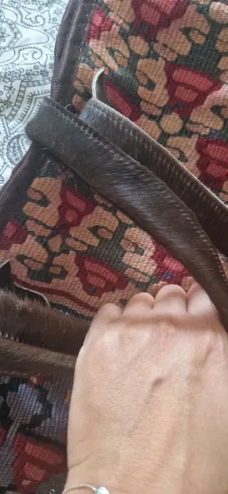 Bolso de mano tejido artesanal