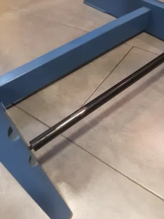 Silla Stokke azul con cojines