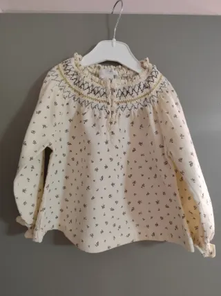 Conjunto niña pichi calenrito y blusa Zara 92 cm