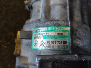 Compresor aire acondicionado 9656572680 Peug