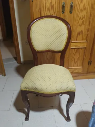 Silla tapizada madera y tela