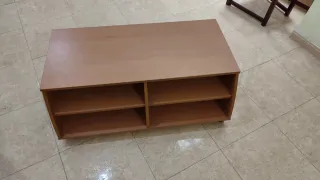 Mueble TV con ruedas