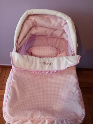 Carrito muñecas De Cuevas