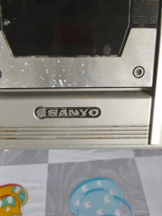 Radio Cassette Sanyo Plata/Gris