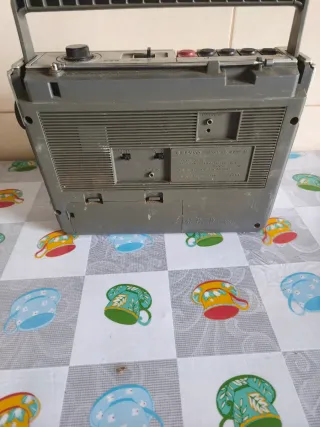 Radio Cassette Sanyo Plata/Gris