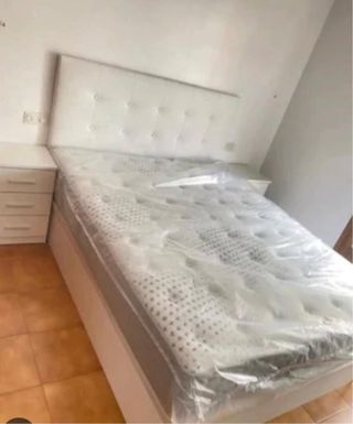 Canapés y colchones