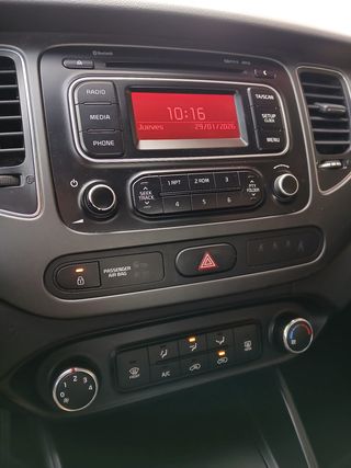 KIA CARENS CONCEPT 1.6GDI 135CV