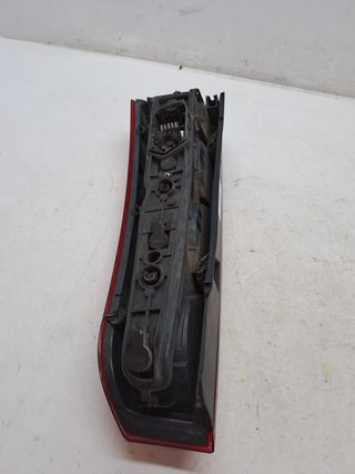 PILOTO TRASERO IZQUIERDO OPEL MERIVA (5)