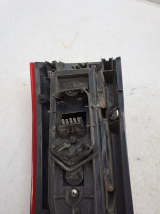 PILOTO TRASERO IZQUIERDO OPEL MERIVA (5)