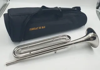 Corneta larga MIB con funda