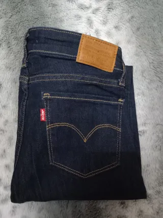 Jeans Levi's Azules