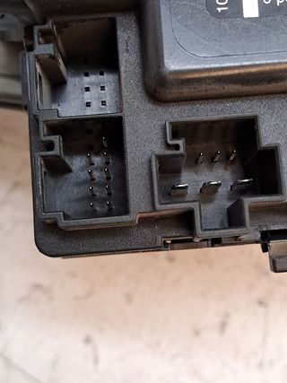 ELEVALUNAS DELANTERO IZQUIERDO MERCEDES-BENZ CLASE B (W245)