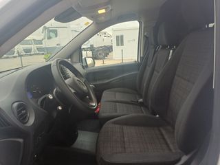 Mercedes-Benz Vito 2017-FURGONETA