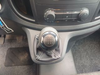 Mercedes-Benz Vito 2017-FURGONETA