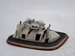 PILOTO TRASERO DERECHO INTERIOR MERCEDES-BENZ CLASE B (W245) (2)