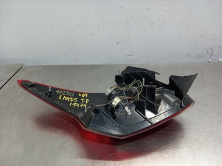 PILOTO TRASERO DERECHO FORD FOCUS BERLINA (CEW) X